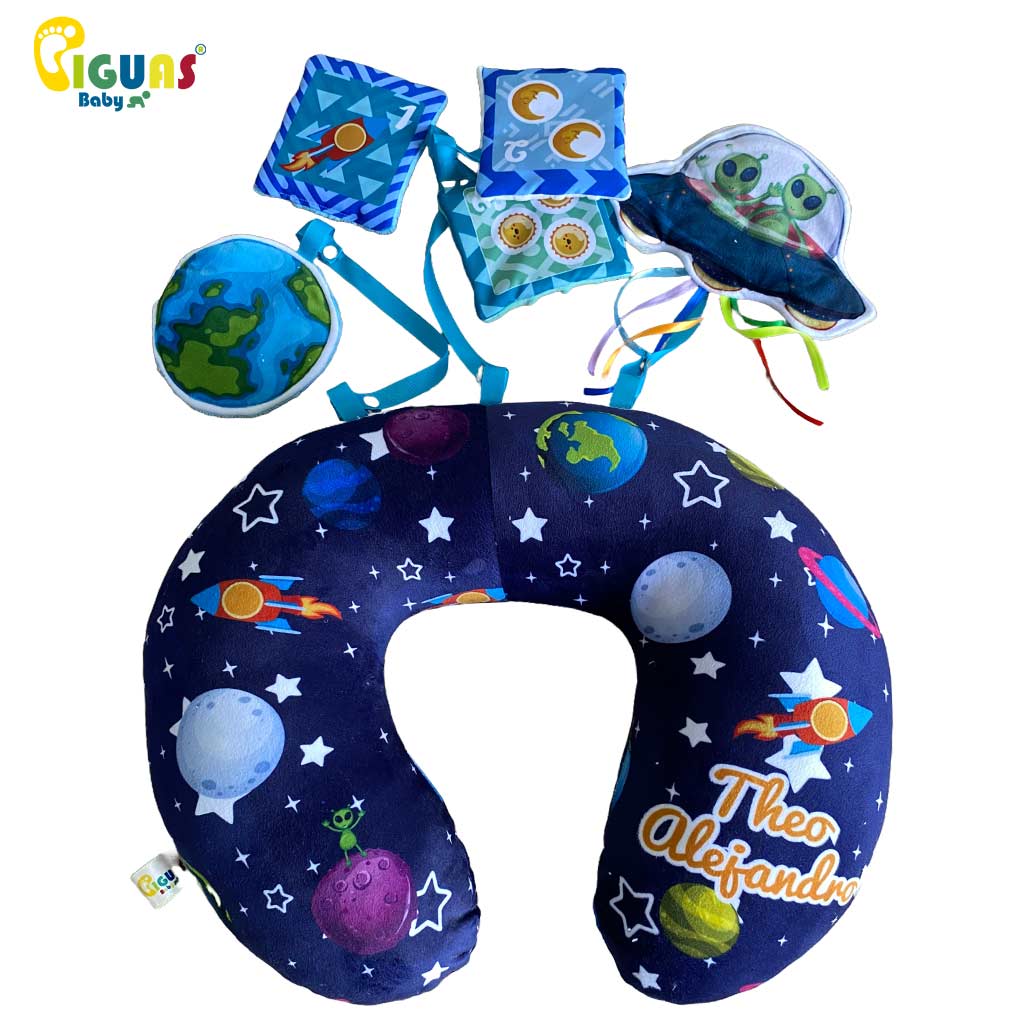 Cojín para bebés con accesorios que tienen diferentes texturas y colores de los juguetes enriquecen la experiencia sensorial.