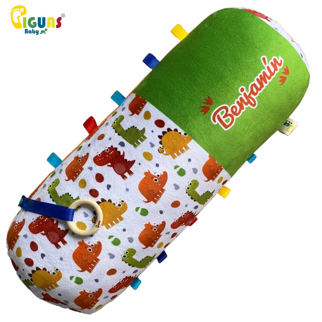 ¡Vive una aventura prehistórica! Rollo de gateo con estampado de Dinosaurios y nombre personalizado para explorar el mundo jurásico.