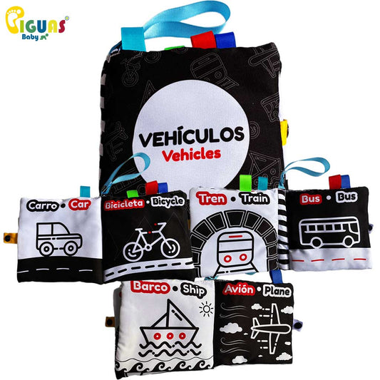 deal para bebés a partir de 0 meses. Los vehículos están presentados de forma clara y sencilla, y las texturas suaves invitan al tacto. Perfecto para estimular el desarrollo visual y cognitivo del bebé.